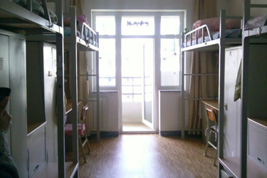 02.jpg