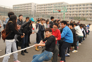 拔河2.JPG