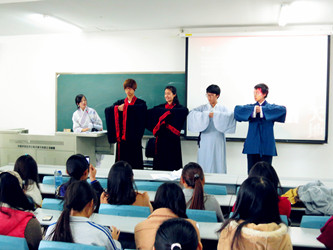 陈鑫铭_(2).jpg