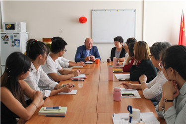 1.中俄方院长致辞.jpg