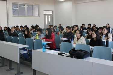 讲座现场_副本.jpg