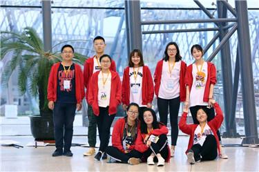 2018年郭德纲•于谦全国巡演大连站志愿者活动.jpg