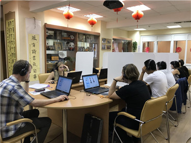 图片3：考试现场.jpg