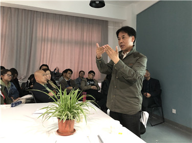 图1、李晨教授讲座现场.jpg