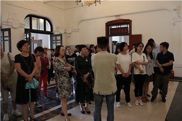 参观现场.jpg