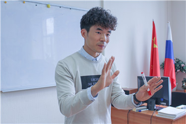 4..李晓辉试讲特写.jpg
