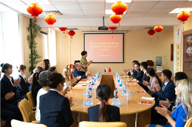 图片1：王婵娟致欢迎辞.jpg