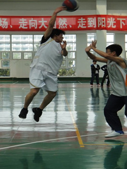 篮球2.jpg