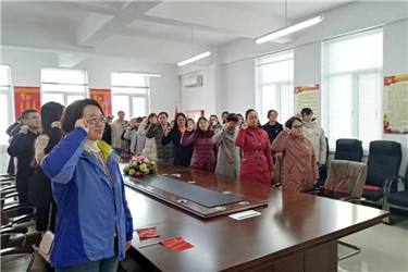 牢记初心使命，深化国防教育——商学院党总支赴旅顺潜艇博物馆开展主题党日活动.jpg