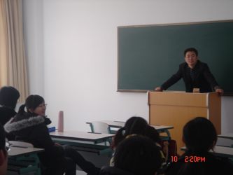 新闻学教研室主任张恒军.JPG